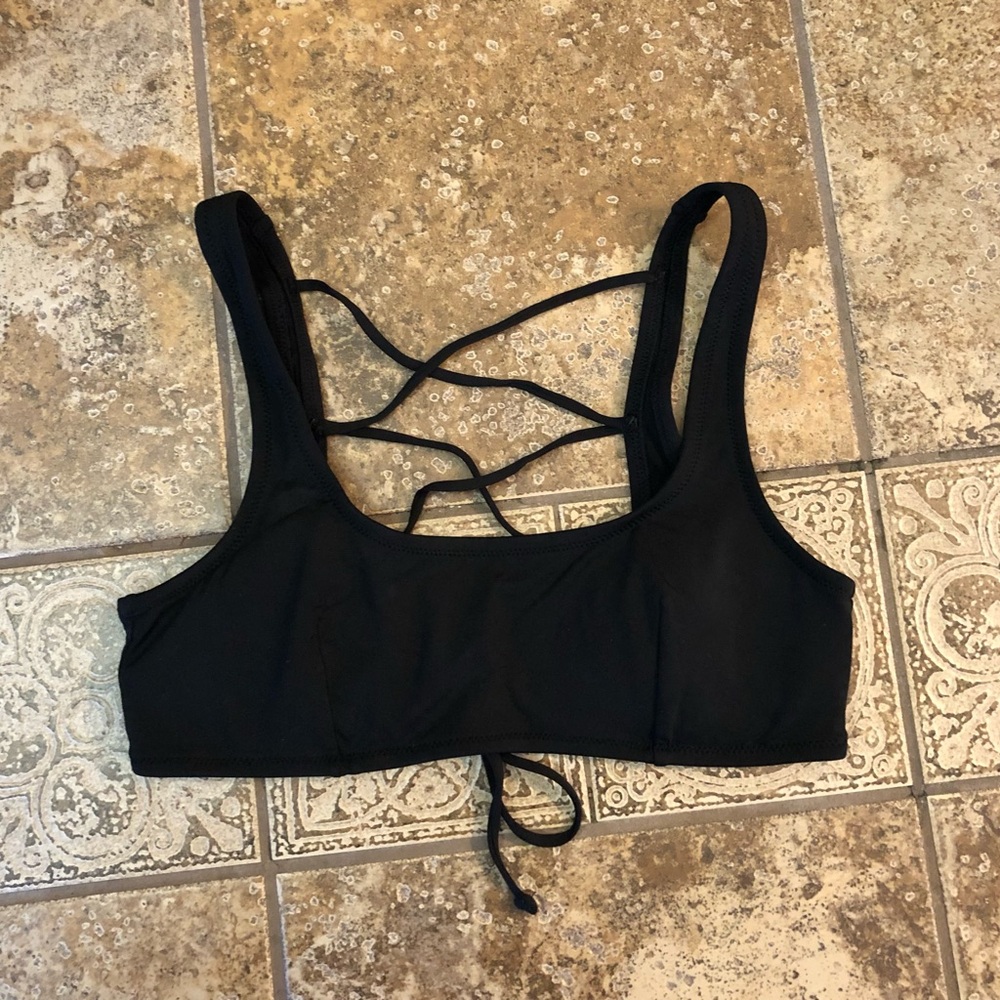 NWOT H&M Black Strappy Criss Cross Back Women's Swim Top